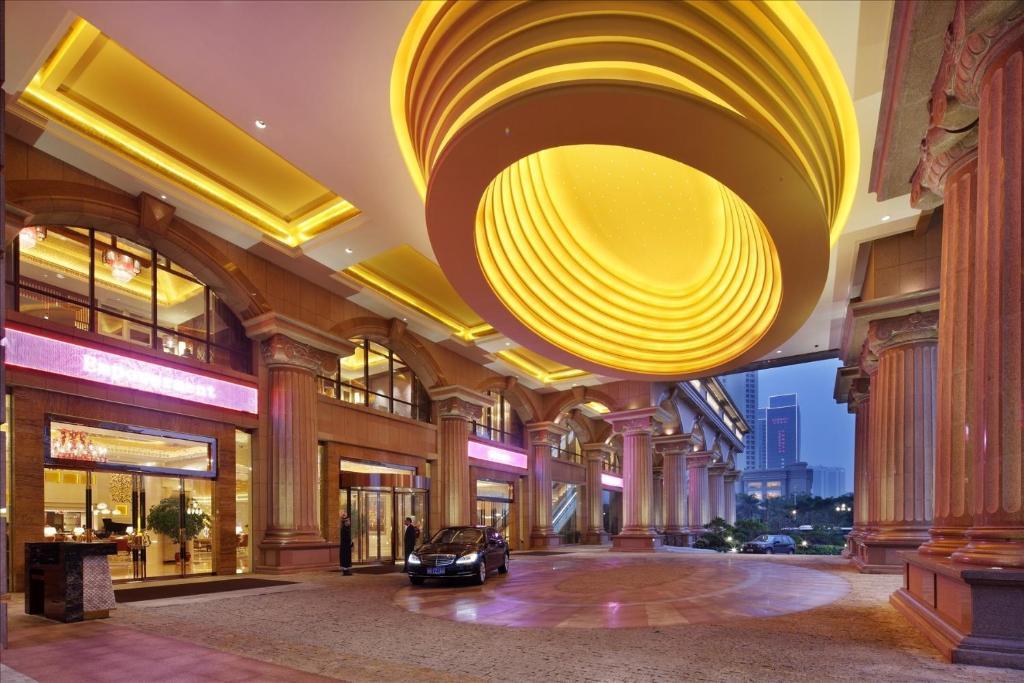 Sovereign Hotel จ้านเจียง ภายนอก รูปภาพ