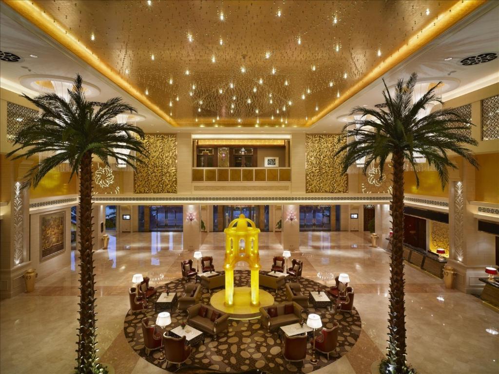 Sovereign Hotel จ้านเจียง ภายนอก รูปภาพ